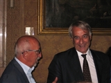 primo piano Giuliano Pisapia con Alberto Mazzanti