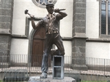 Statua dello scalpellino di Predazzo