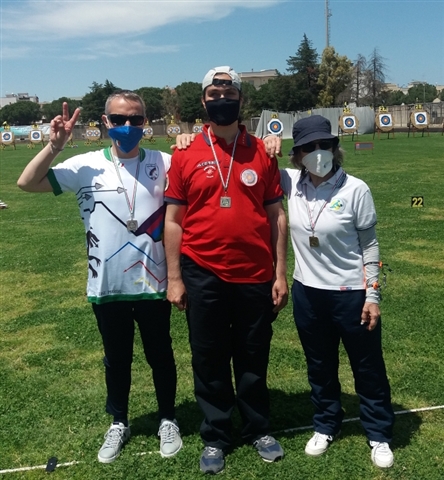 Podio Di Categoria Da Sinistra L'argento Di Del Fosco, L'oro Di Panariello, Il Bronzo Di Ruisi