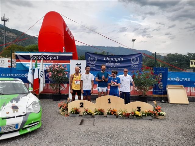 Premiazione Antonio Dei Nobili Gara 1500 Metri
