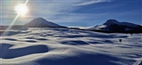 Le dune di neve sotto il bellissimo sole a Lavazè.