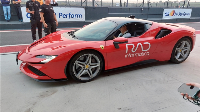 07 - Ferrari rossa