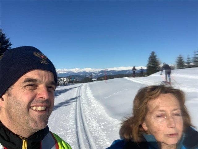 Emanuele e Martina sui binari della pista di Lavazè