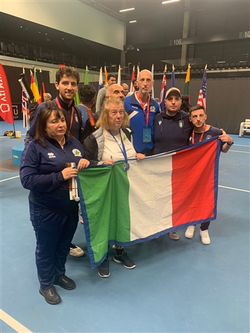 Foto Di Gruppo Degli Atleti Del GSD